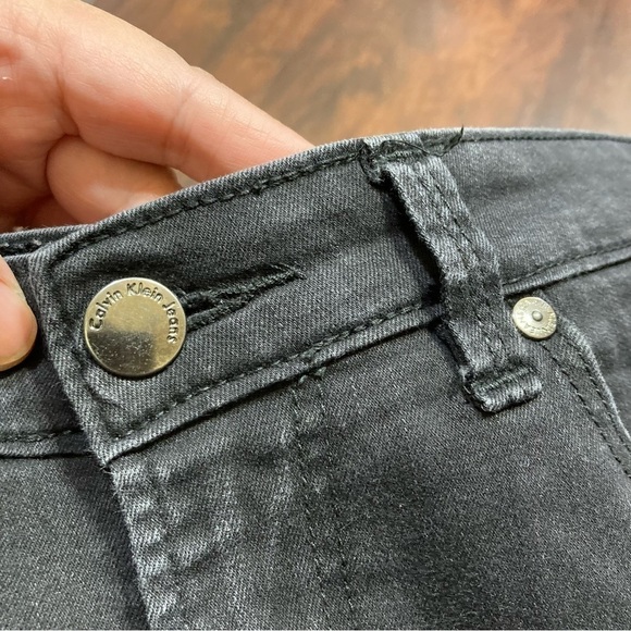 CALVIN KLEIN Ultimate Skinny Jeans black Stretch denim size 28/8 GUC - Picture 5 of 12